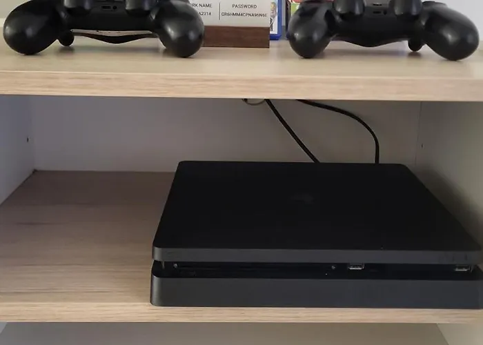 Zamakola Reformado Y Confortable Con Calefaccion Daire